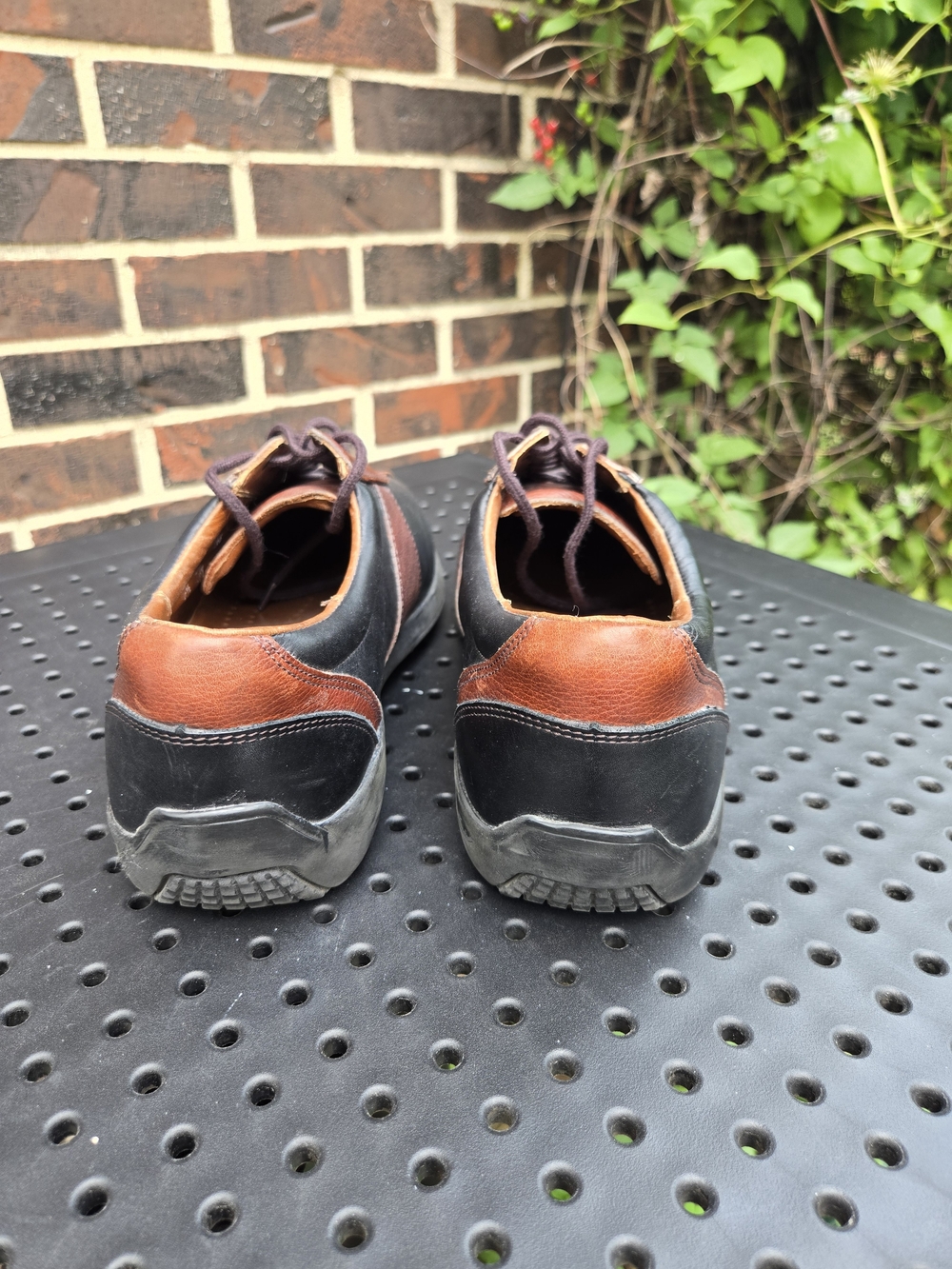 Vtg Allen Edmonds 9.5 "Passport" Leather Sneakers / Dress Shoes - Picture 4 of 10